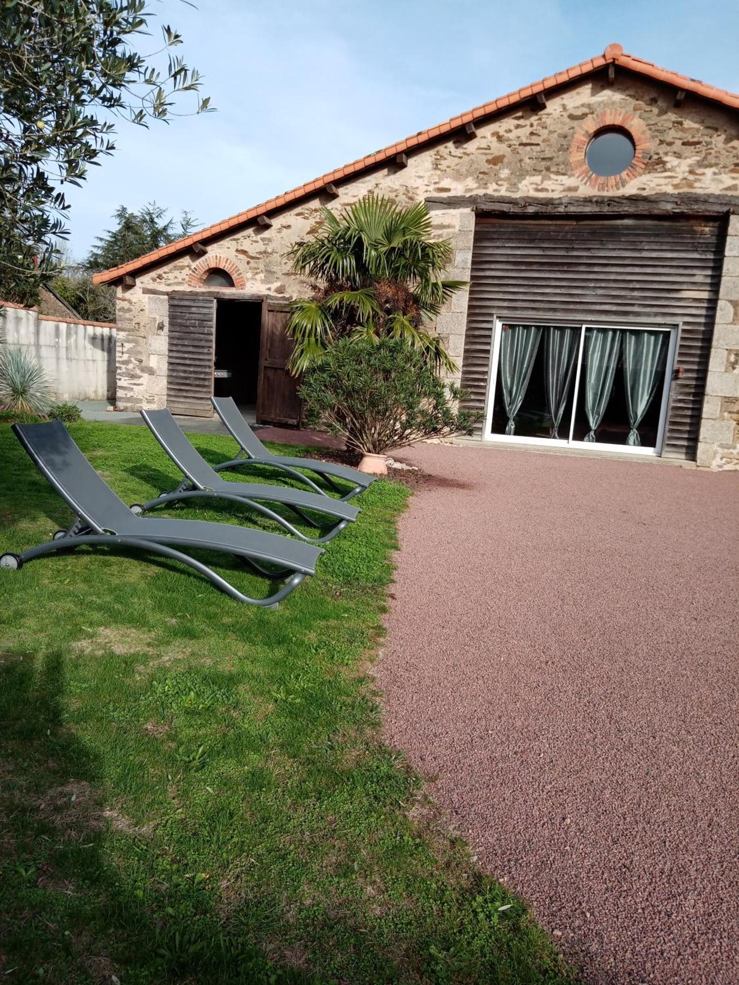 Le gîte Le Marillet Thorigny  Extérieur photo